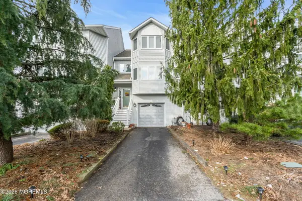 392 Begonia Court #3902, Toms River, NJ 08753