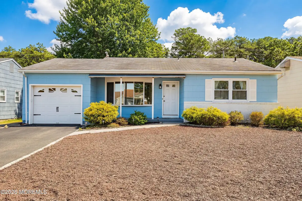 16 Piermont Road, Toms River, NJ 08757 - #1