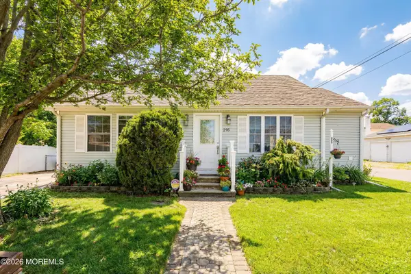 295 Kettle Creek Road, Toms River, NJ 08753