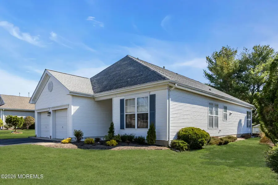 1 Gardenways Court, Lakewood, NJ 08701 - #2