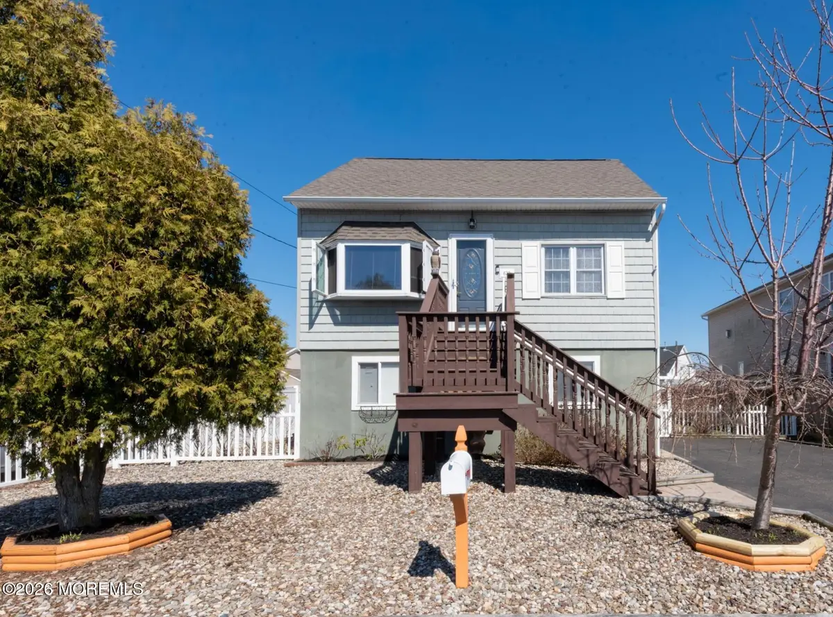 623 Beachwood Avenue, Toms River, NJ 08753 - #1