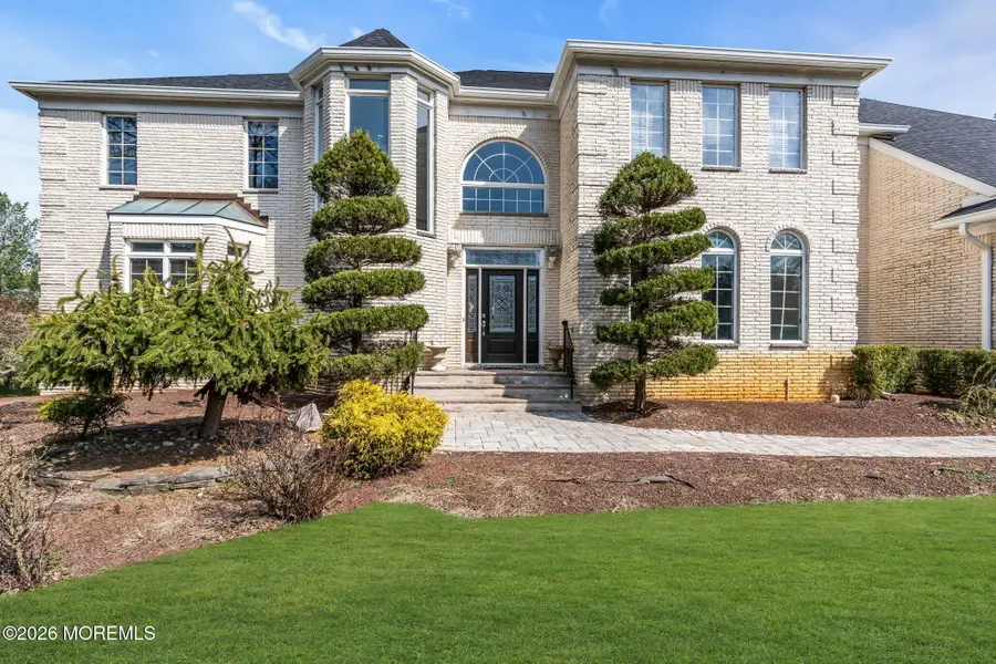 10 Ivy Lane, Manalapan, NJ 07726 - #2