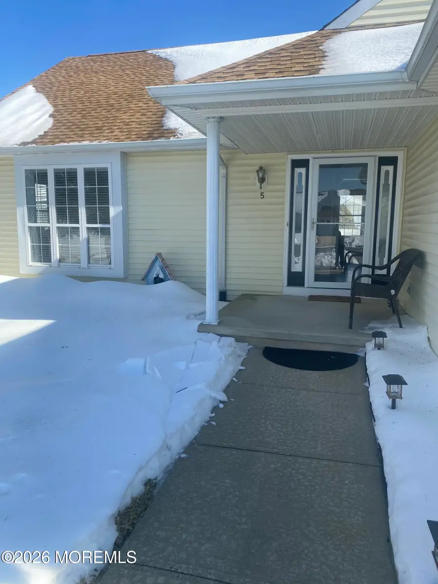 5 Corfu Court, Toms River, NJ 08757 - #2