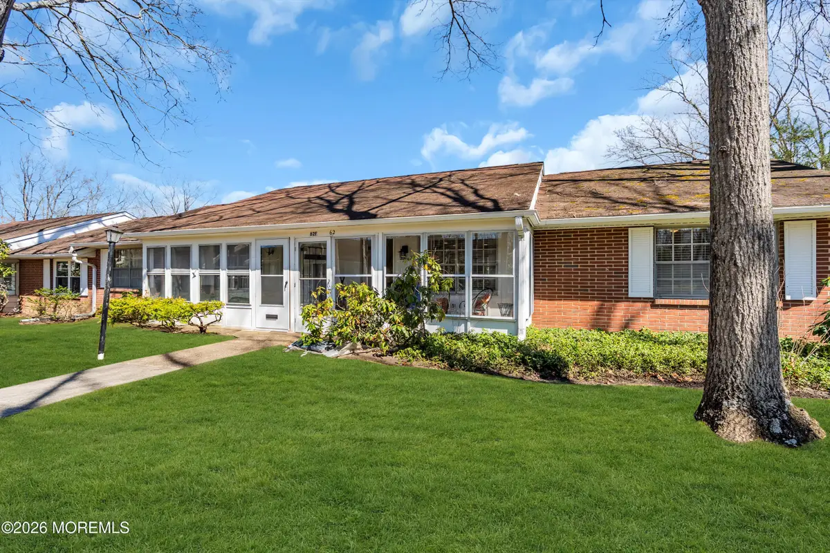 62F Buckingham Drive #100f, Lakewood, NJ 08701 - #1