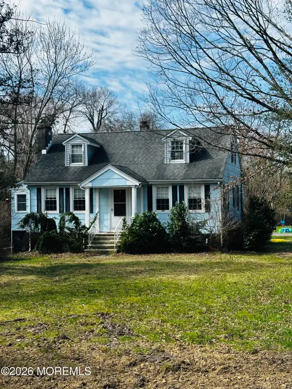 51 Smith Street, Howell, NJ 07731