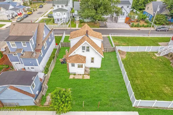 46 Woodland Avenue, Keansburg, NJ 07734