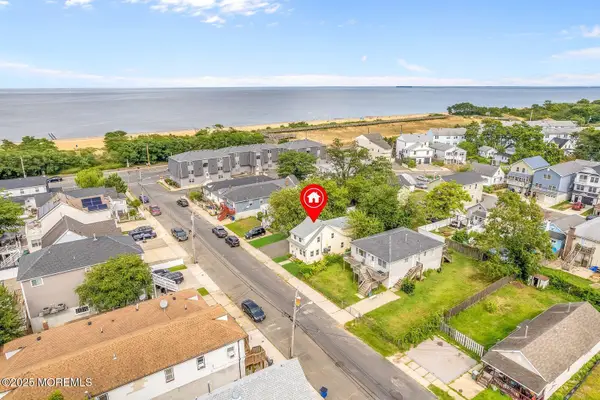 16 Bayview Avenue, Keansburg, NJ 07734