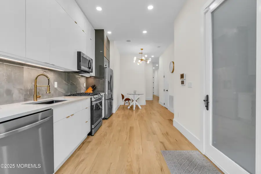 20 Van Nostrand Avenue #1, Jersey City, NJ 07305 - #2