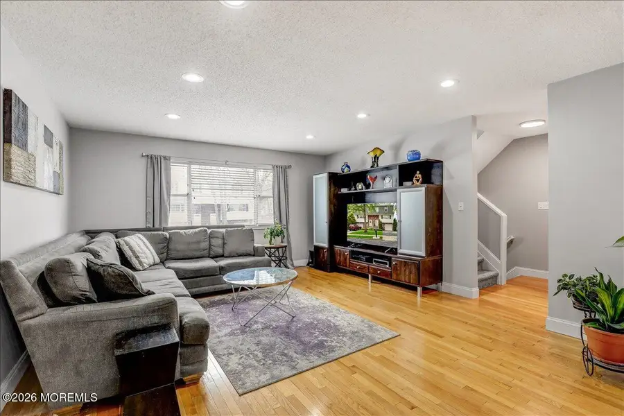 30 Dortmunder Drive, Manalapan, NJ 07726 - #3