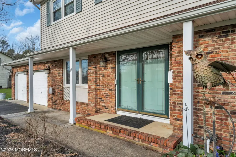 14 Pepperridge Road, Howell, NJ 07731 - #3