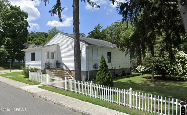 62 Pacific Avenue, Barnegat, NJ 08005