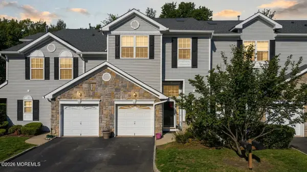 14 Linda Court, South Amboy, NJ 08879