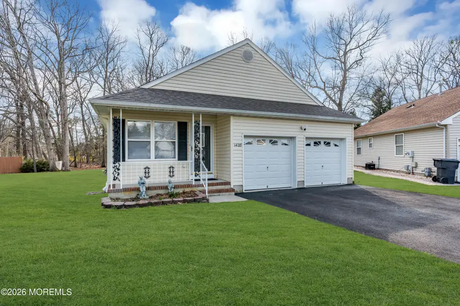 1428 Petunia Way, Toms River, NJ 08755 - #3