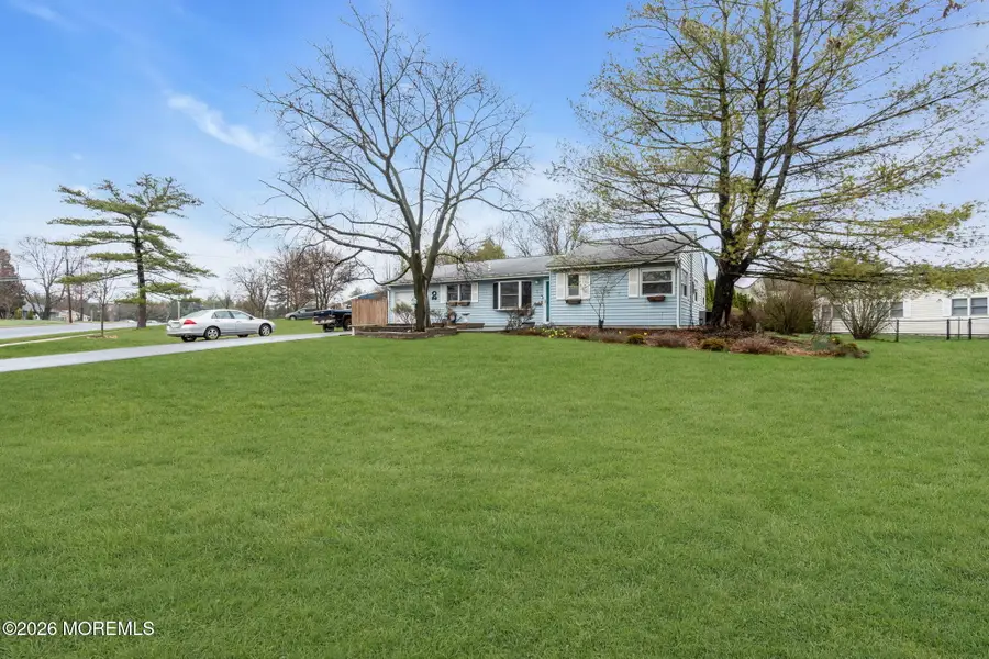 2 Blair Road, Kendall Park, NJ 08824 - #3