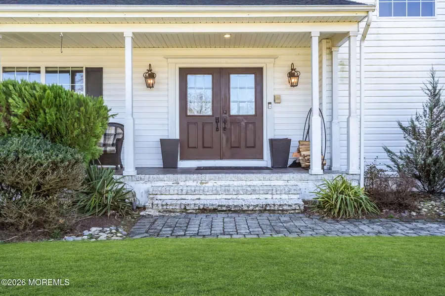 4 Susan Court, Farmingdale, NJ 07727 - #2