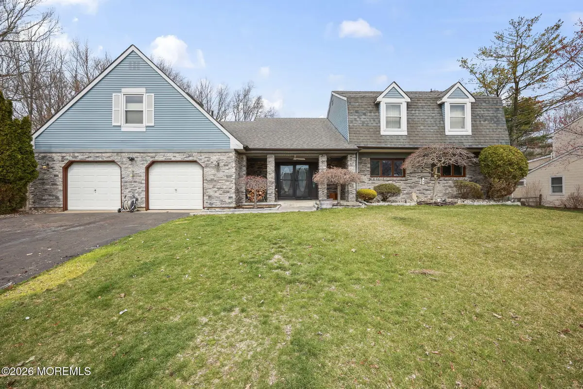 3 Fairfield Court, Manalapan, NJ 07726 - #1