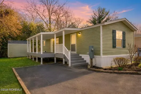 1820 State Route 35 #67, Wall, NJ 07719