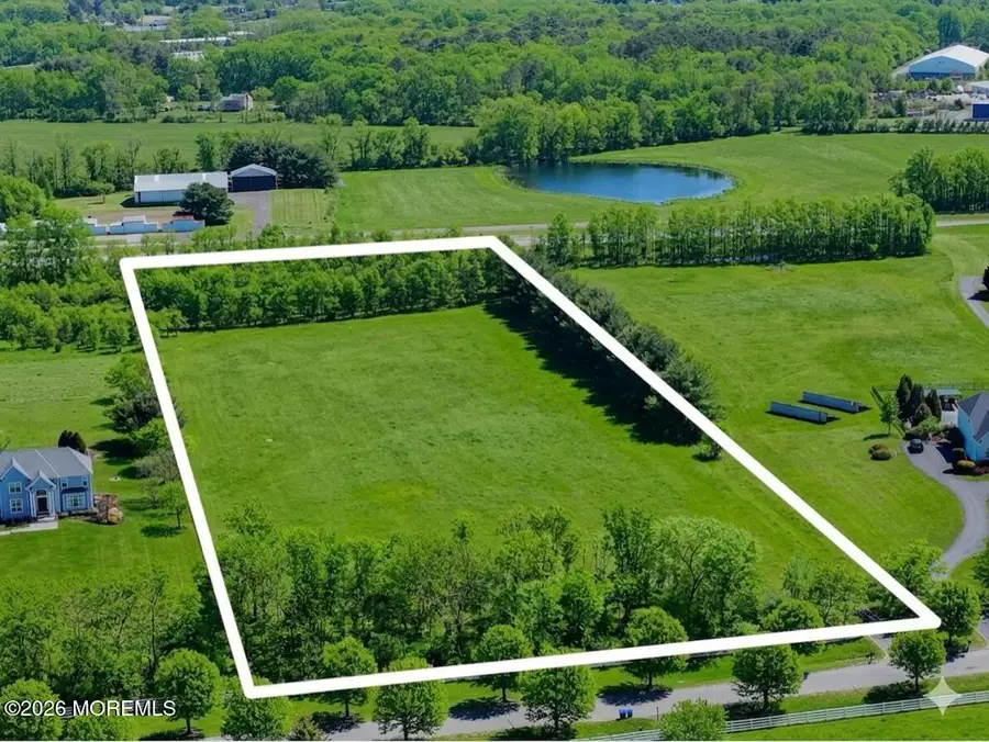 8 Saddlebury Court, Southampton, NJ 08088 - #2