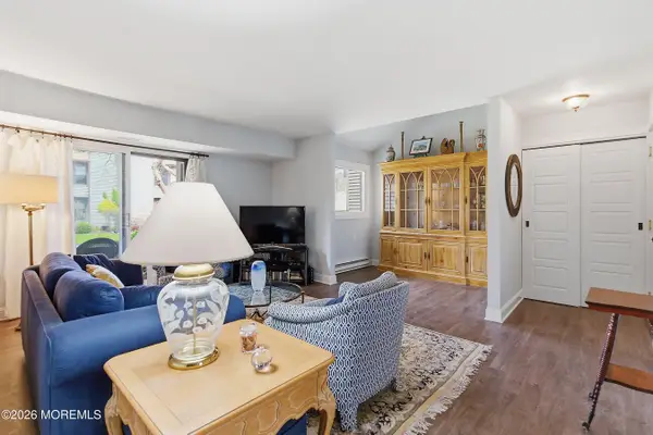 98C Berkshire Court, Red Bank, NJ 07701