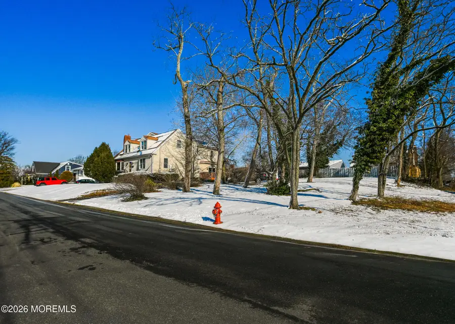 12 Thompson Avenue, Leonardo, NJ 07737 - #3