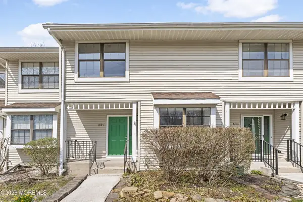 805 Arlington Drive, Toms River, NJ 08755