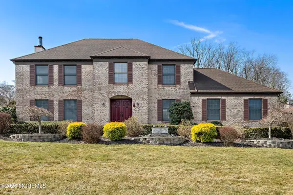 97 Windsor Drive, Eatontown, NJ 07724