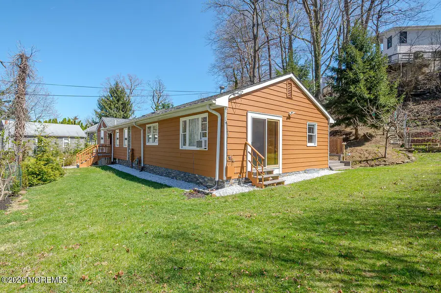 111 Valley Avenue, Highlands, NJ 07732 - #3