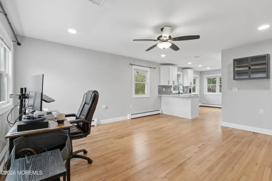 64 Coral Bell Holw, Toms River, NJ 08755 - #3