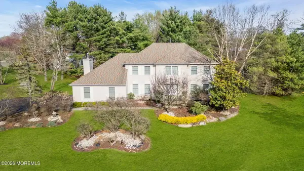 15 Lenape Trail, Freehold, NJ 07728