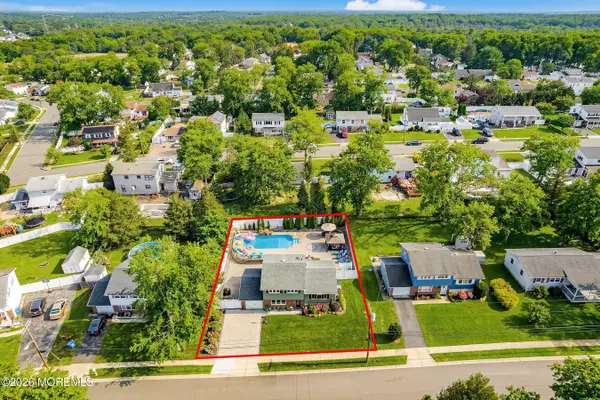 12 Oklahoma Drive, Jackson, NJ 08527