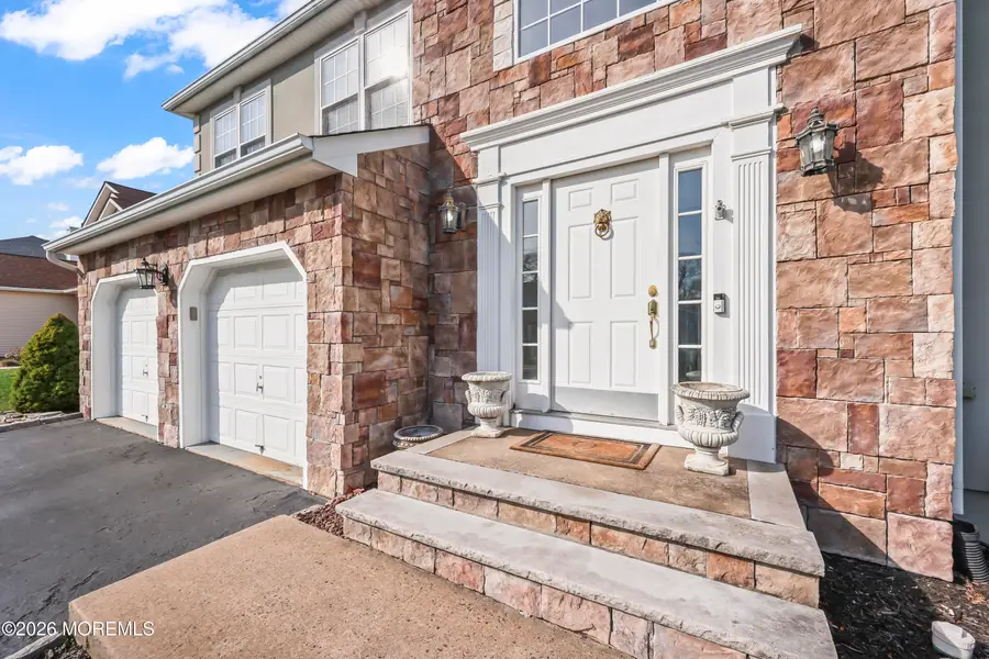 17 Sun Hollow Road, Howell, NJ 07731 - #2