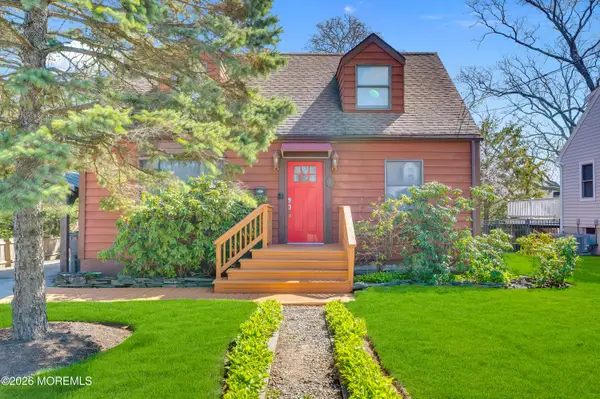 119 Maple Street, Toms River, NJ 08753