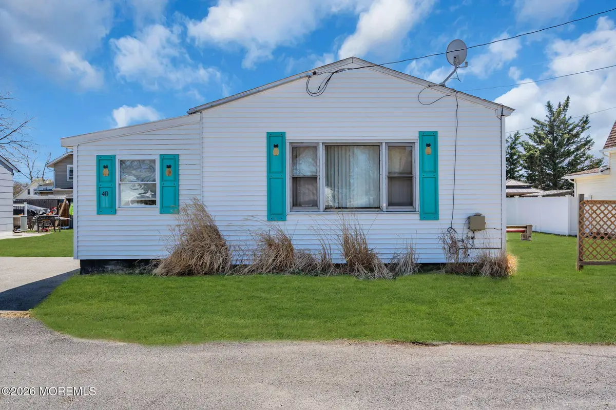 40 Frederick Place, Keansburg, NJ 07734 - #1