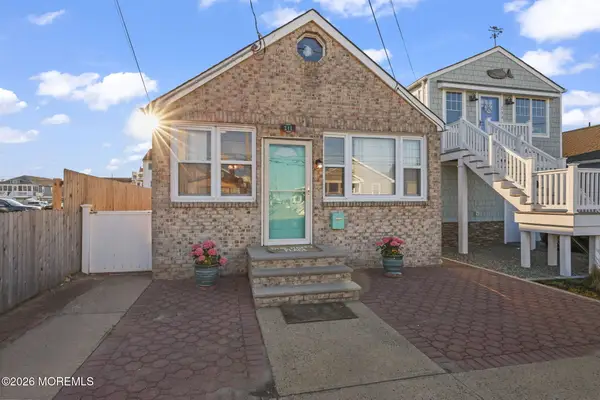 211 Ocean Avenue, Point Pleasant Beach, NJ 08742