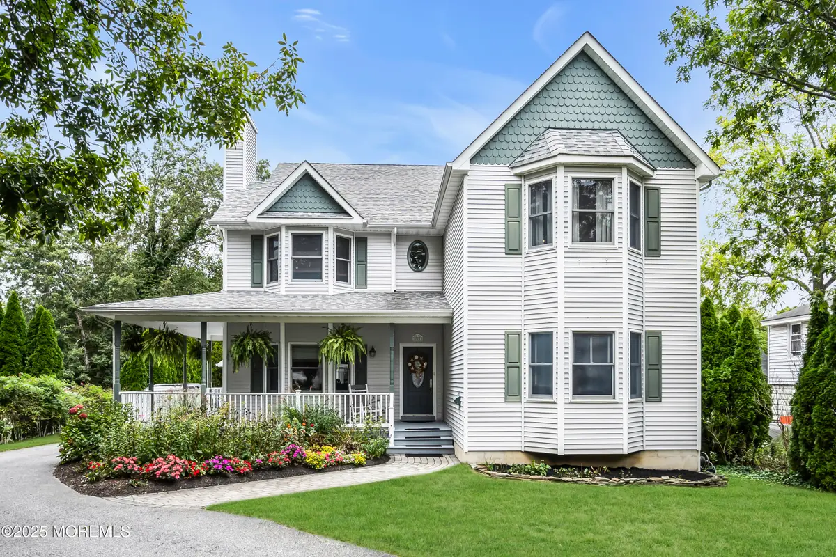 802 Washington Street, Toms River, NJ 08753 - #1