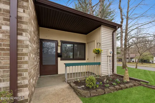 102 Arrowood Road #B, Manalapan, NJ 07726