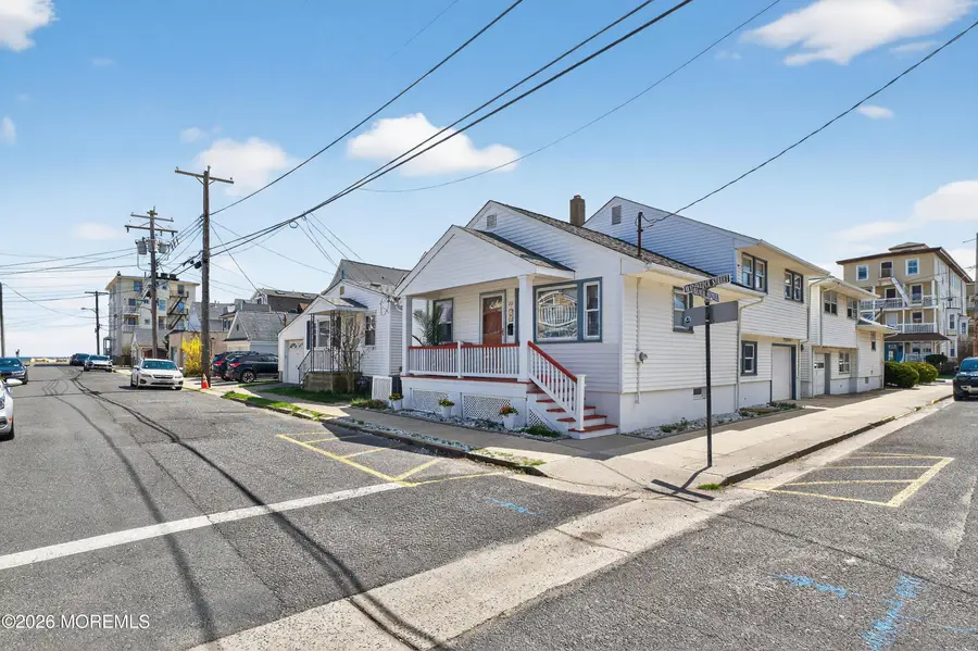 20 Mcclintock Street, Ocean Grove, NJ 07756 - #3