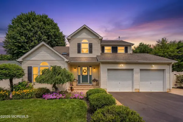 1017 3rd Avenue, Toms River, NJ 08757