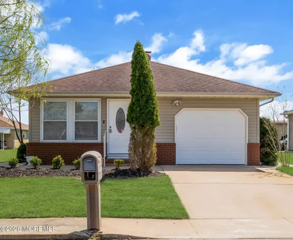 34 Tortola Street, Toms River, NJ 08757