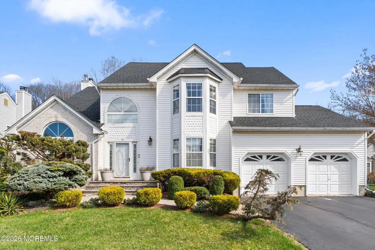 35 Trish Court, Old Bridge, NJ 08857 - #1