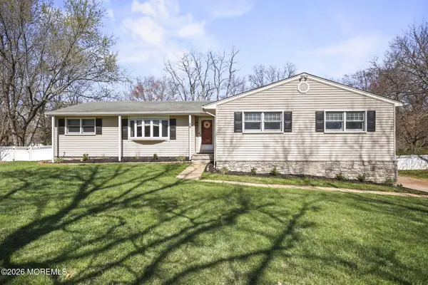 36 Overbrook Drive, Freehold, NJ 07728