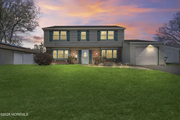 70 Harrington Circle, Willingboro, NJ 08046