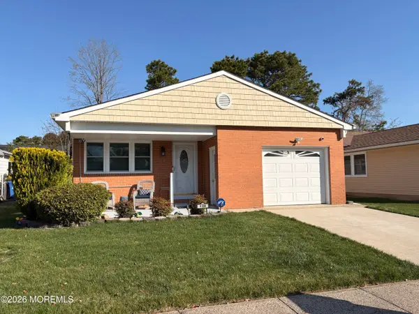 128 Freeport Boulevard, Toms River, NJ 08757
