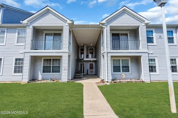 1213 Waters Edge Drive, Toms River, NJ 08753