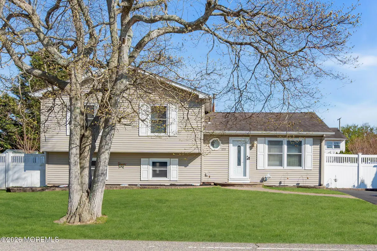 1233 Pacific Avenue, Beachwood, NJ 08722 - #1