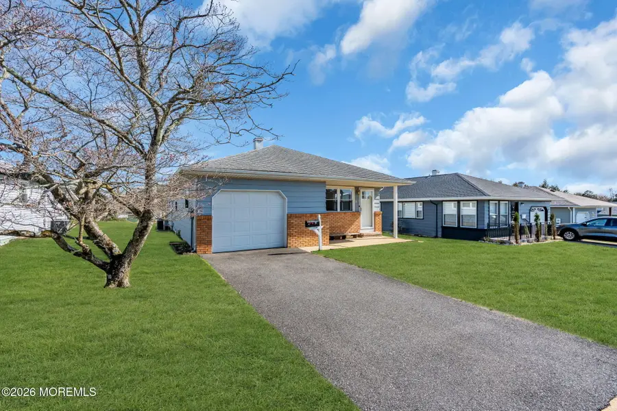 18 Saint David Drive, Toms River, NJ 08757 - #3