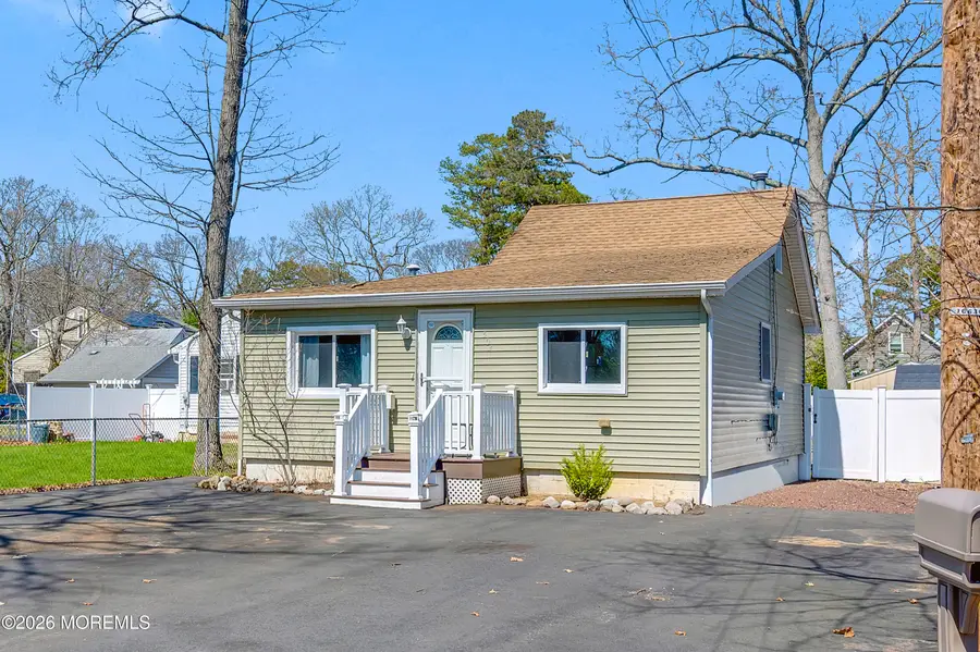 503 Elizabeth Avenue, Toms River, NJ 08753 - #3