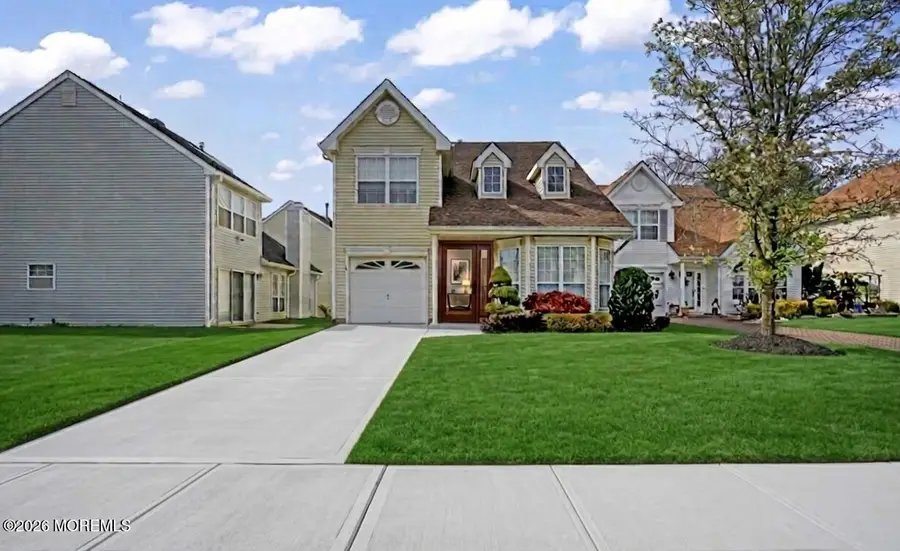 26 Tall Oaks Court, Old Bridge, NJ 08857 - #2