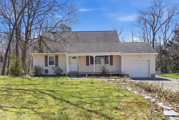 132 Cooks Bridge Road, Jackson, NJ 08527