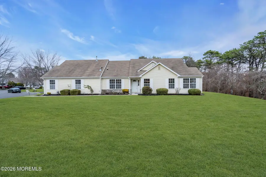 16 Rosewood Court, Lakewood, NJ 08701 - #2